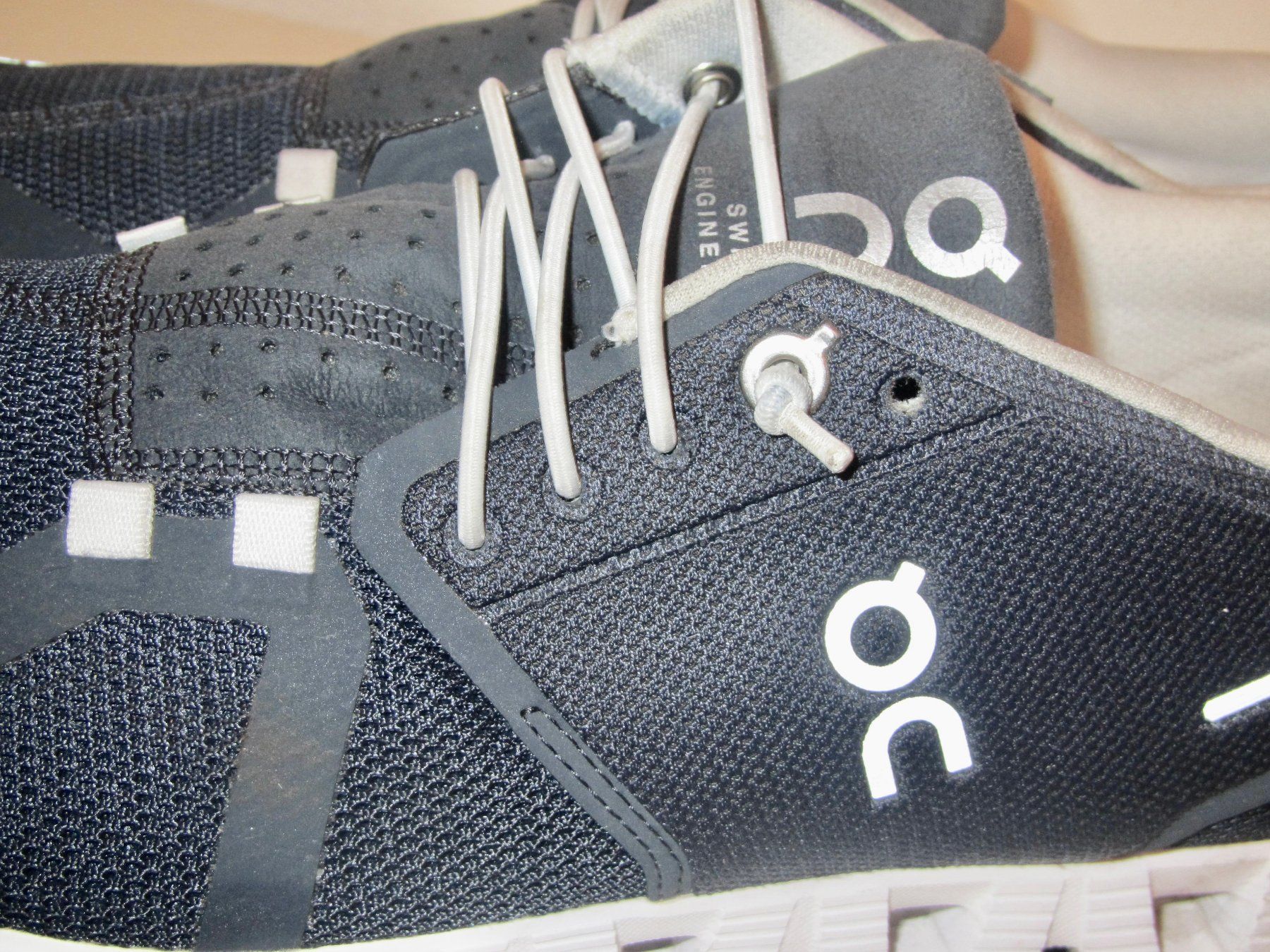 Herrenschuhe: SNEAKER SWISS ENGINEERING ON RUMING – Gebraucht aus Murten von Selliot 4