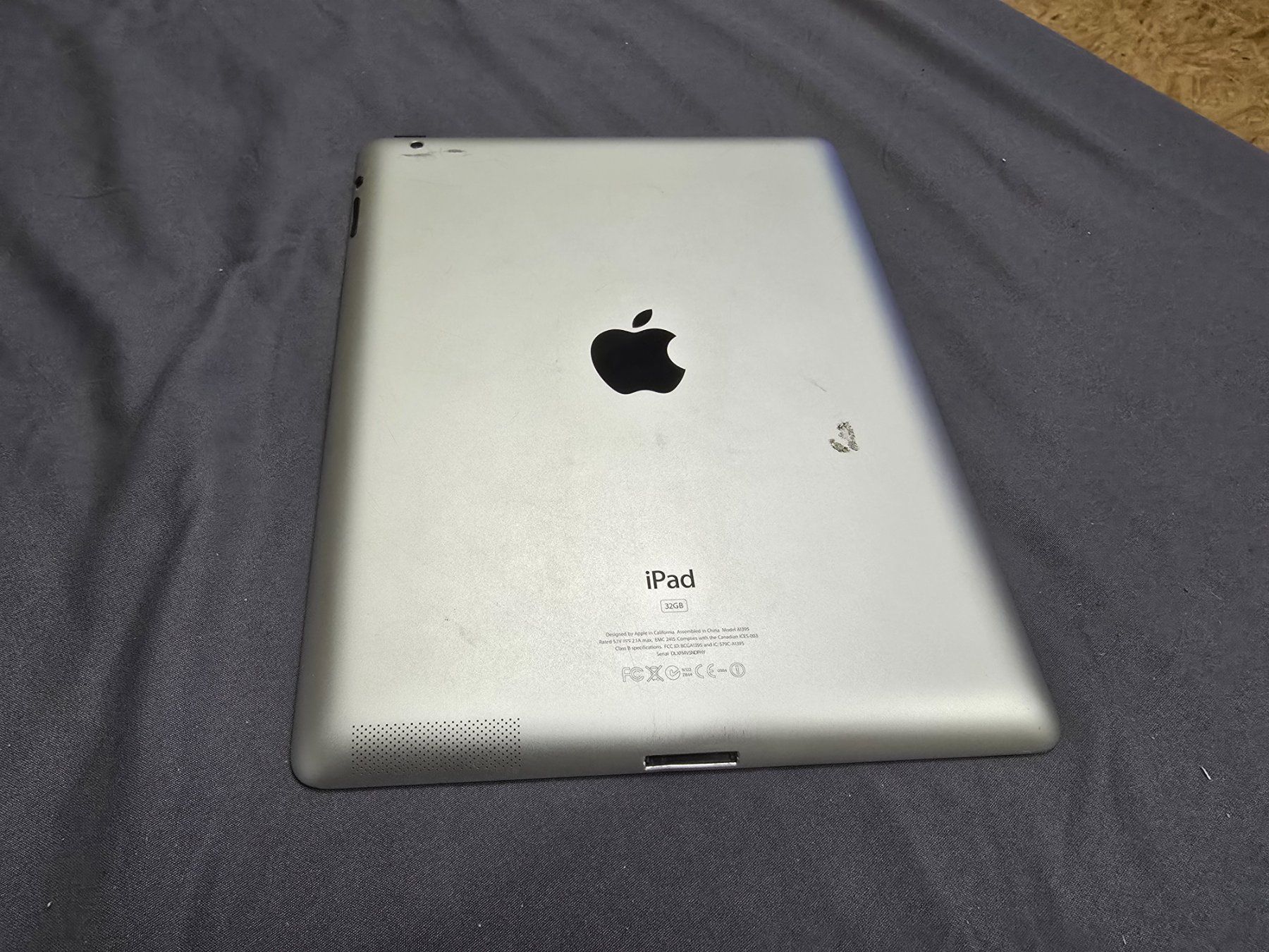 Apple Tablet PC: iPad Defekt 32GB ab 1.- – Defekt aus KRINAU von Mio_Liqstyle 2