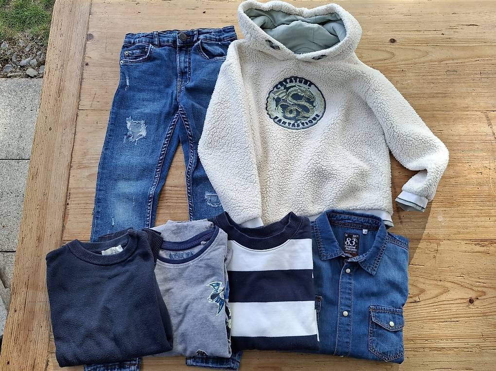 Lotti & Set di vestiti: Jungen Paket Gr. 122-128 – Usato da Männedorf venduto da Einhornmama