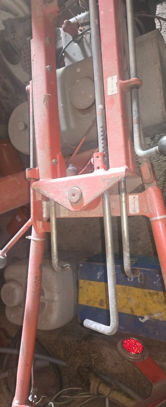 Trattori: Reform M 12 Heuraupe – Usato da Feusisberg venduto da t-turn-09 3