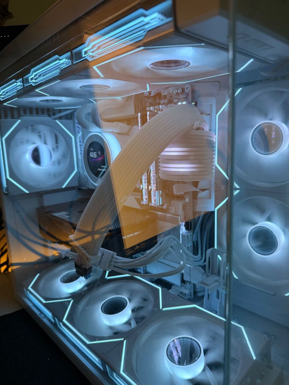 Amd PCs: TOP Gaming PC zu verkaufen – D'occasion à Kloten par sim_sp6q