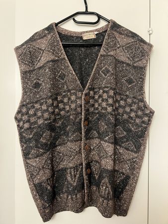 knit vest Vintage