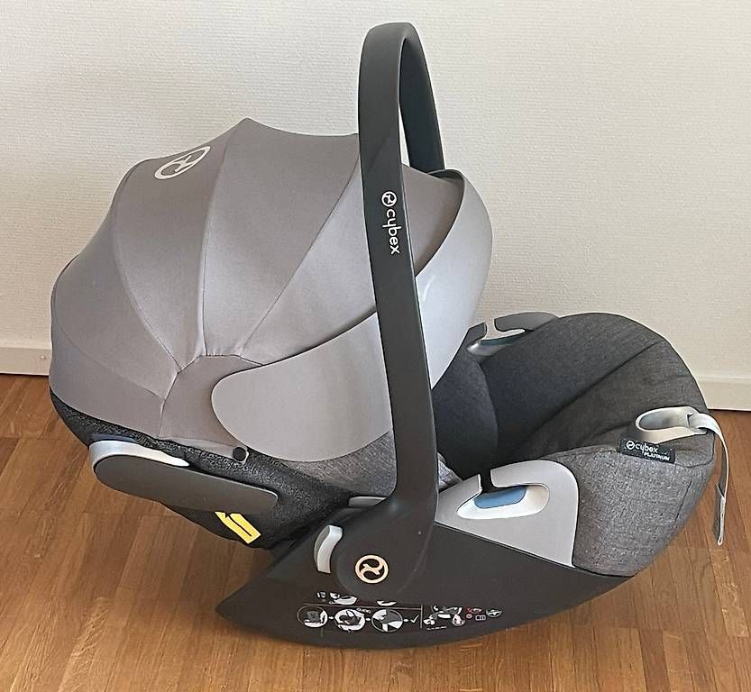 Seggiolini per auto: Kindersitz CYBEX Cloud Z i-Size Plus / Soho Grey – Usato da Zürich venduto da DJPJ01 1