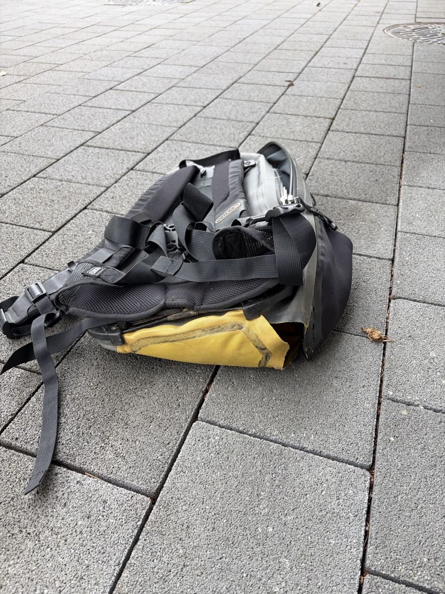 Ortlieb Zaini: Ortlieb Rucksack – Difettoso da Thalwil venduto da Counterdude 8