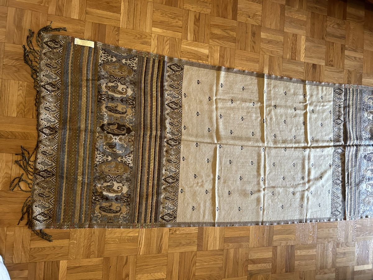 Foulards & écharpes: Pashmina – D'occasion à Vufflens-la-Ville par newlifegva 7