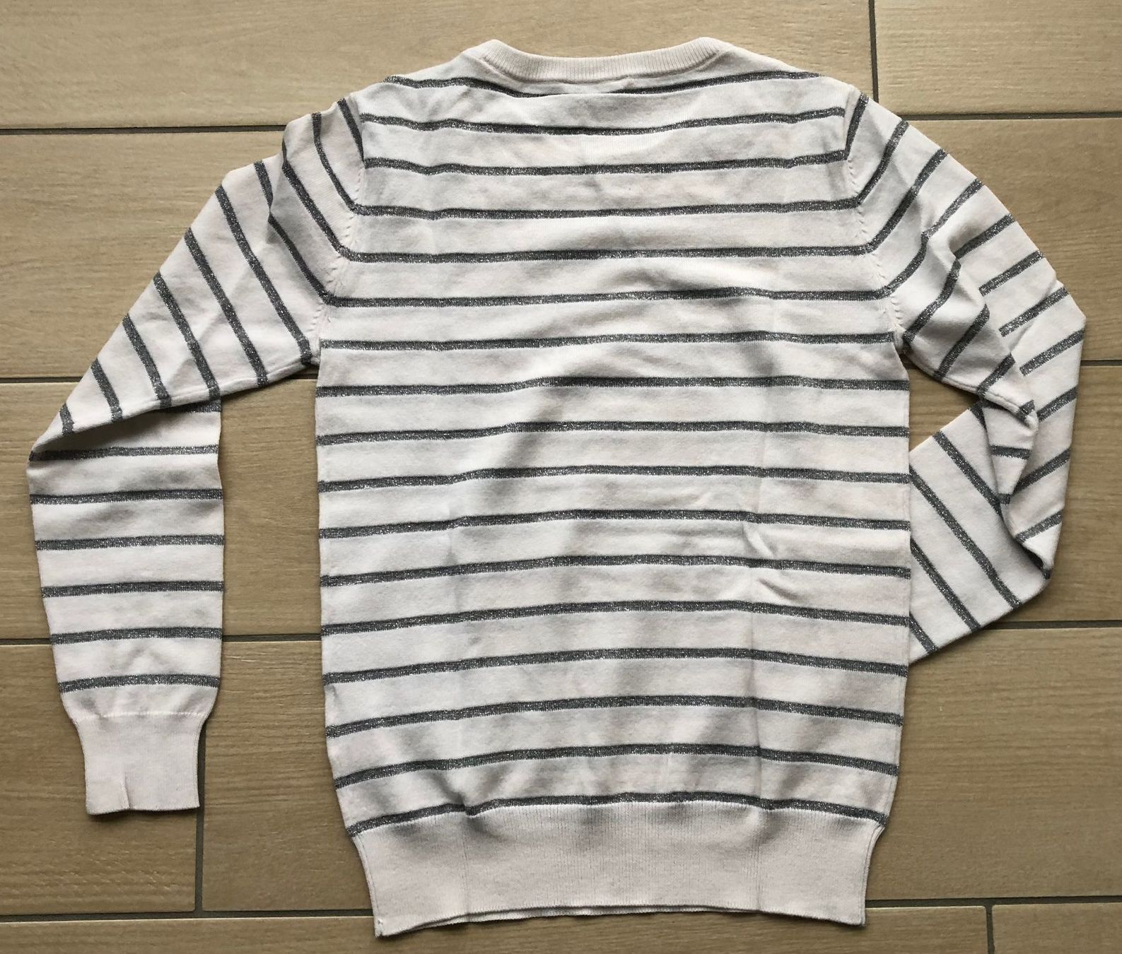 Guess Pullover & Sweatshirts: Pull Guess blanc/rayé argenté 152 – Neu (gemäss Beschreibung) aus Moutier von chicboutique 2