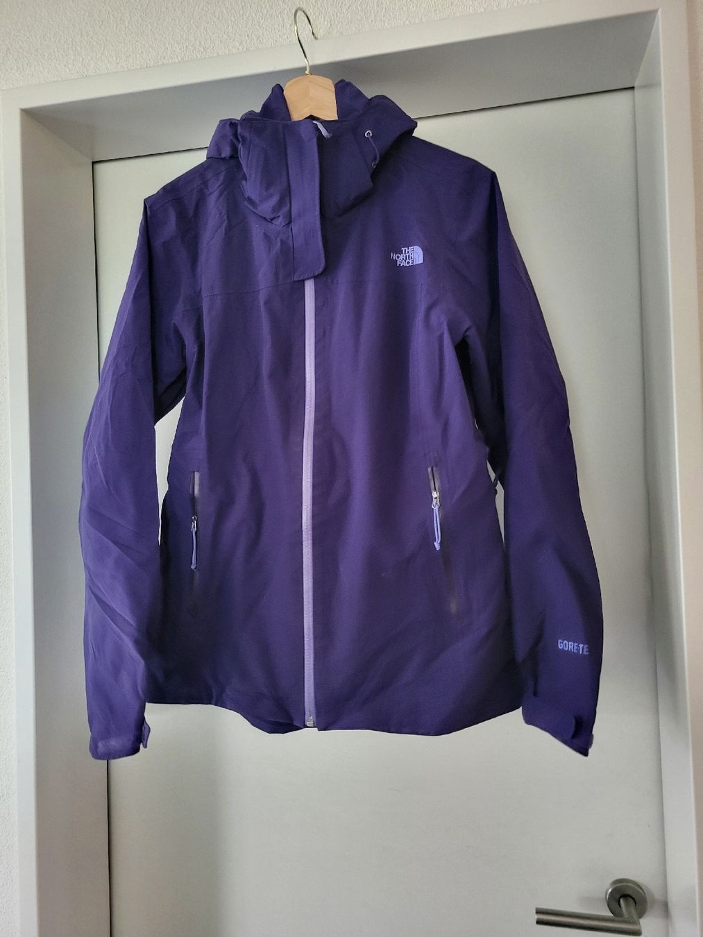 North Face Giacche: The North Face Regenjacke – Usato da Sins venduto da are_j9cs 1