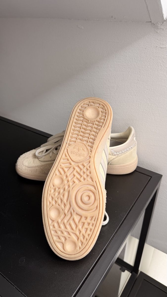 Adidas Scarpe da uomo: Adidas Handball Spezial Gr. 40 2/3 – Usato da Solothurn venduto da coexism 4
