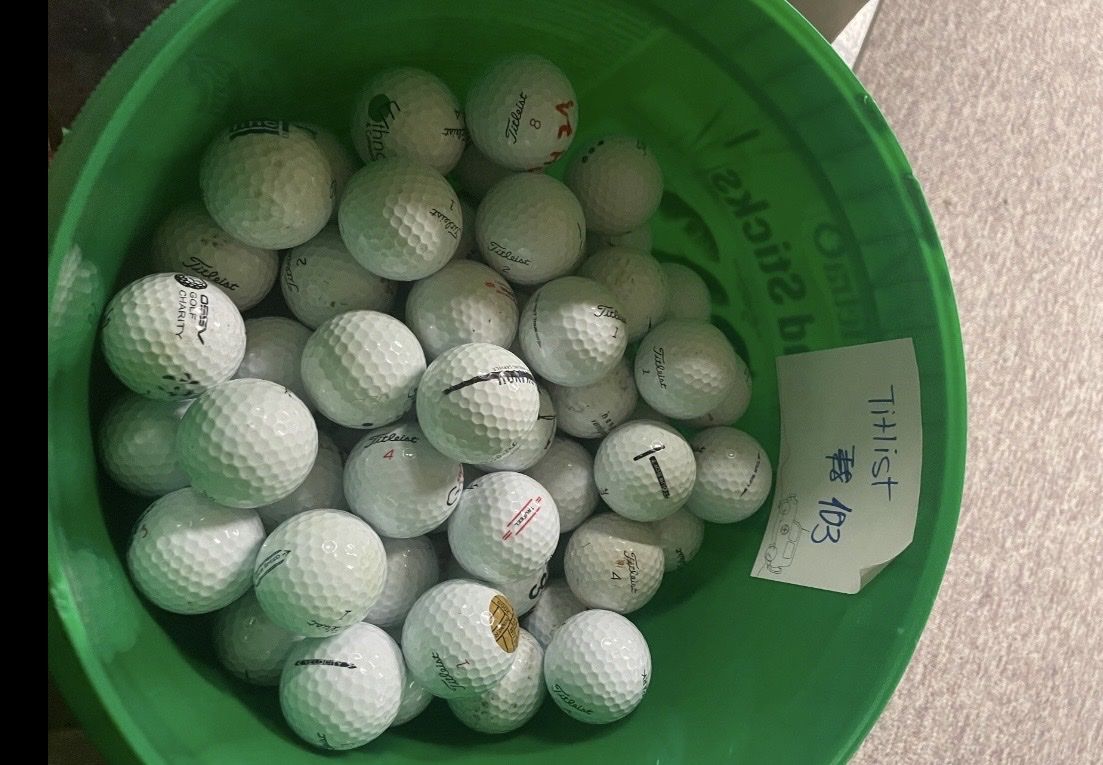 Titleist Bälle: Golfbälle Titlist 103 Stück – Gebraucht aus Wittenbach von Flubbinenkitter