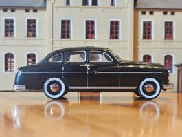 Ford (France) Vedette V8  1952 schwarz - 1/43 Nostalgie