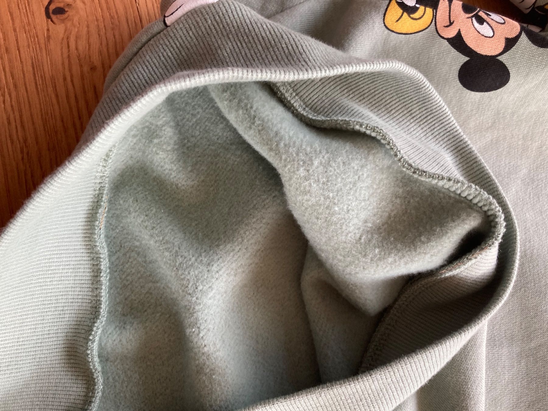 Pullover & Sweatshirts: Mickey Mouse Pullover – Neu (gemäss Beschreibung) aus Bülach von Stellina72 3