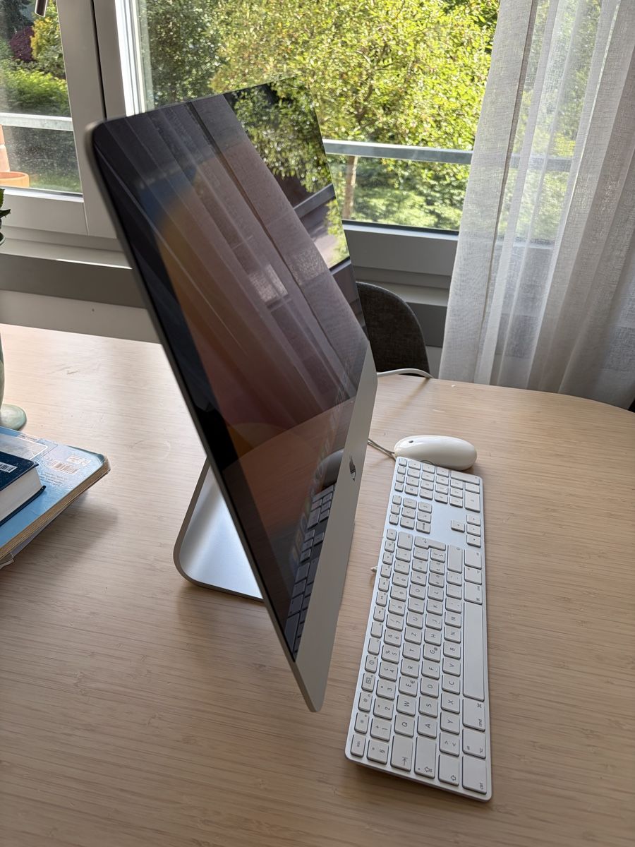 Apple PCs: iMac 21.5” (2017) – D'occasion à Zürich par gokhanaktas87 1