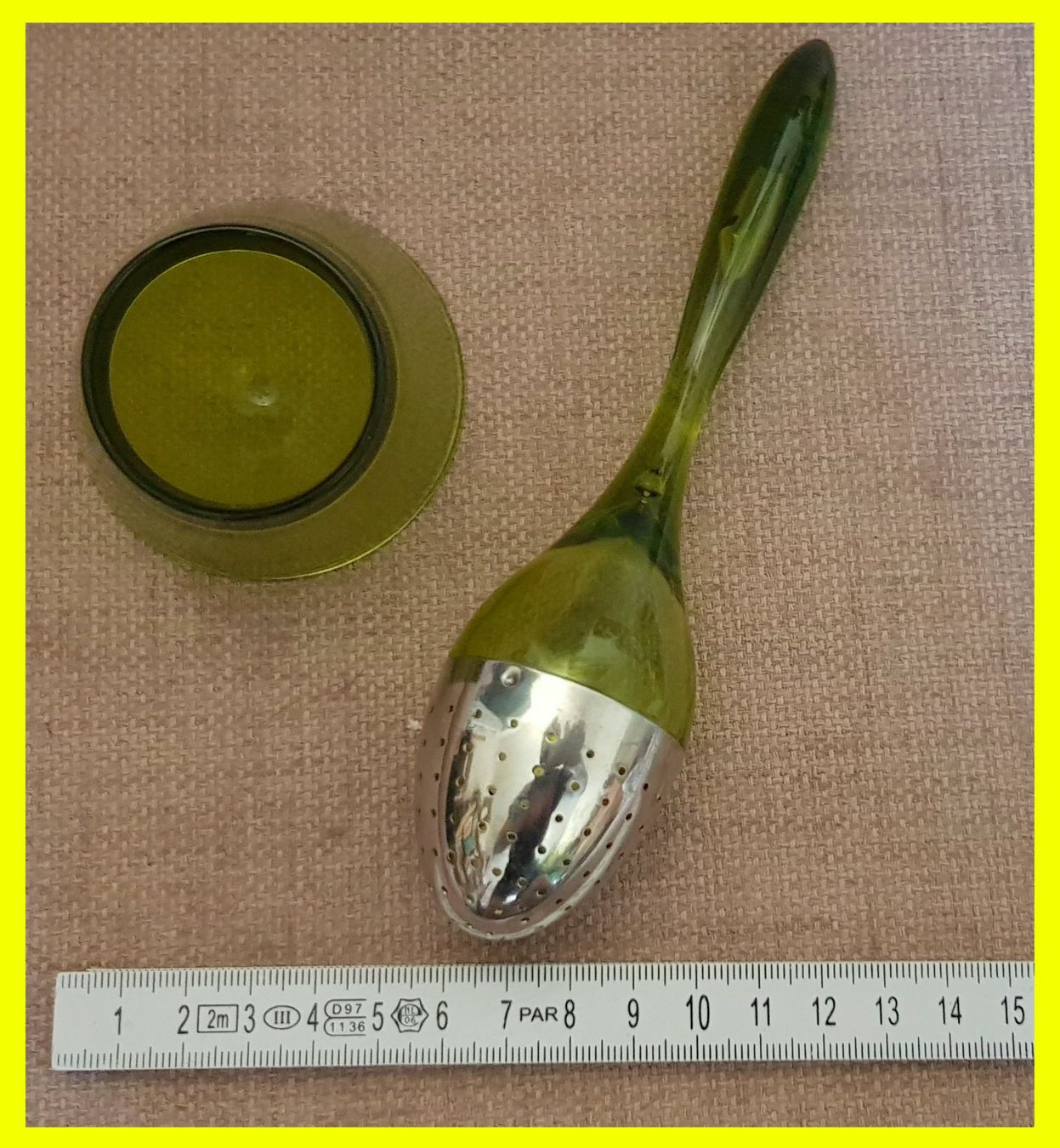 Teiere: Boule à thé – Usato da Épalinges venduto da swi_8zwr
