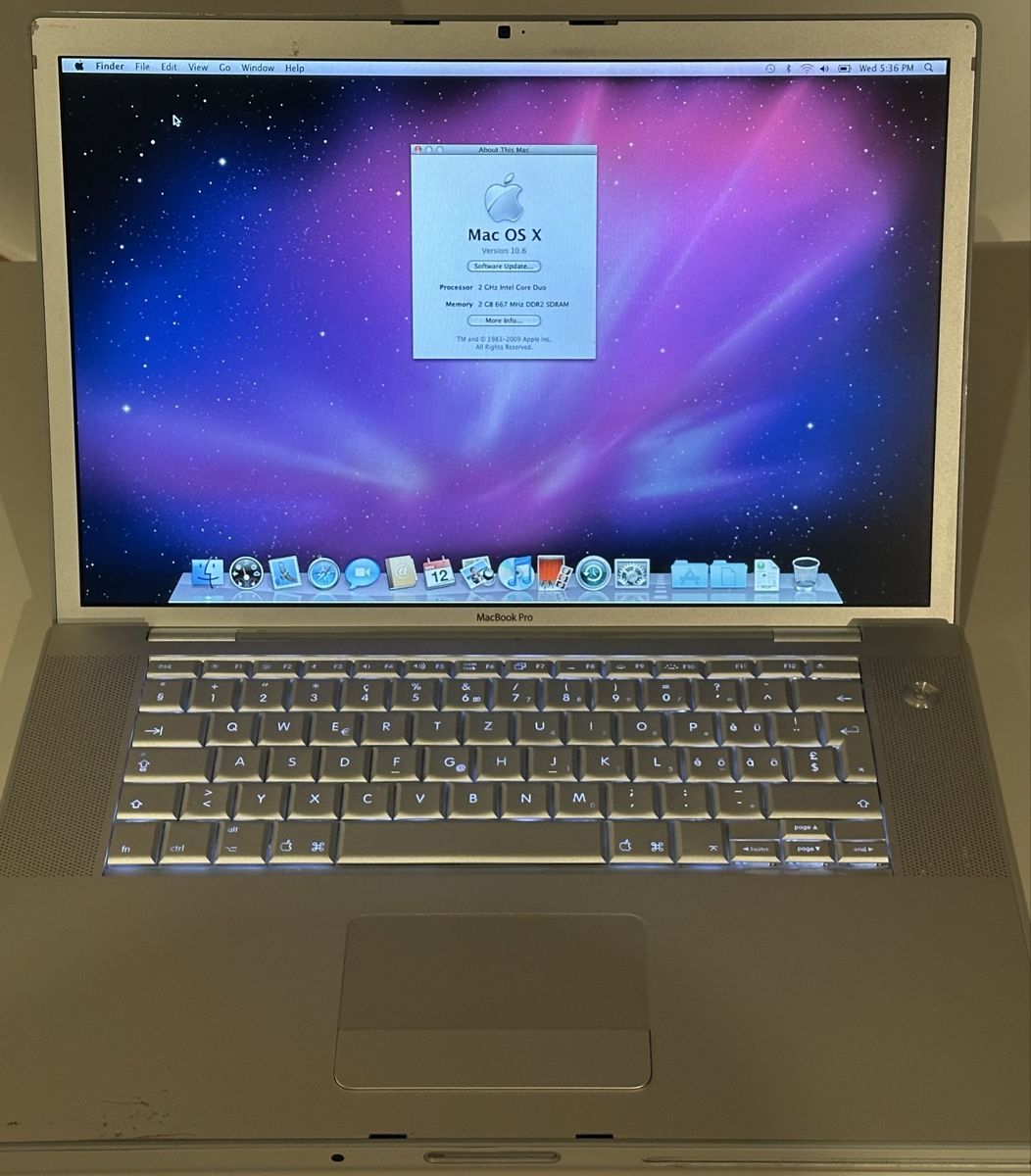 Apple Notebook: MacBook Pro 15” A1151 – Usato da Zürich venduto da pointedarch