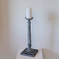 Kerzenständer aus Stuhlbein