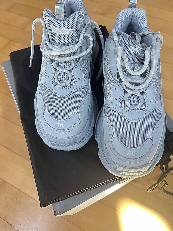 Scarpe da donna: Balenciaga Tripple S Gr. 40  – Usato da bern venduto da denkalh