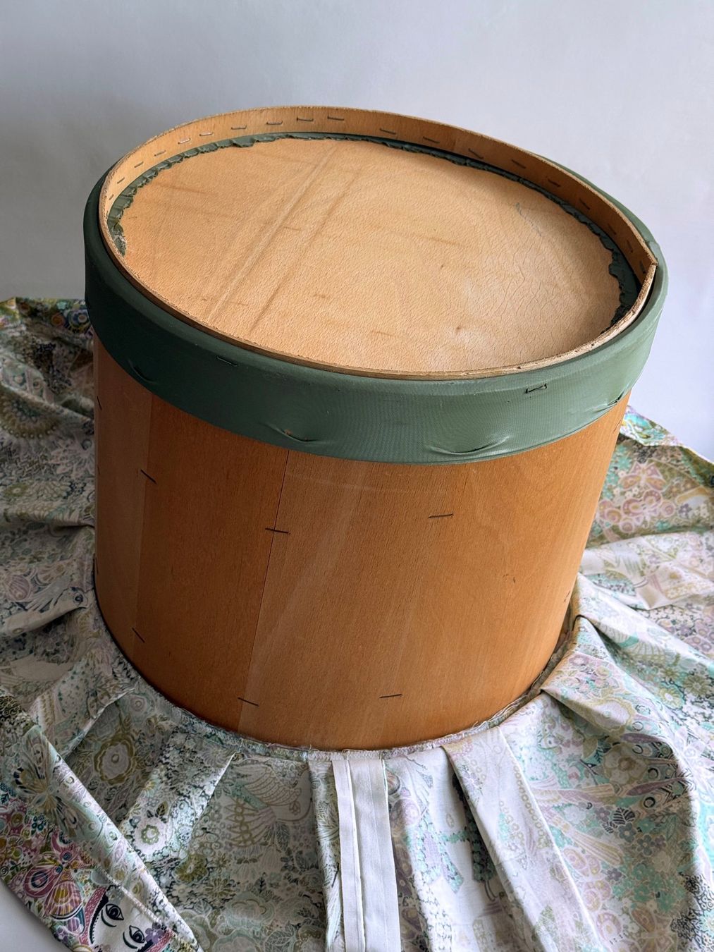 Tabourets: Hocker/Pouf*gepolsterte***** – D'occasion à Dübendorf par Orchid18 6