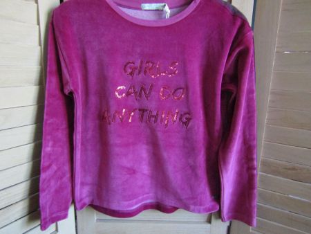 Gr. 140, Nicky-Pullover in Beere, flauschig, superschön
