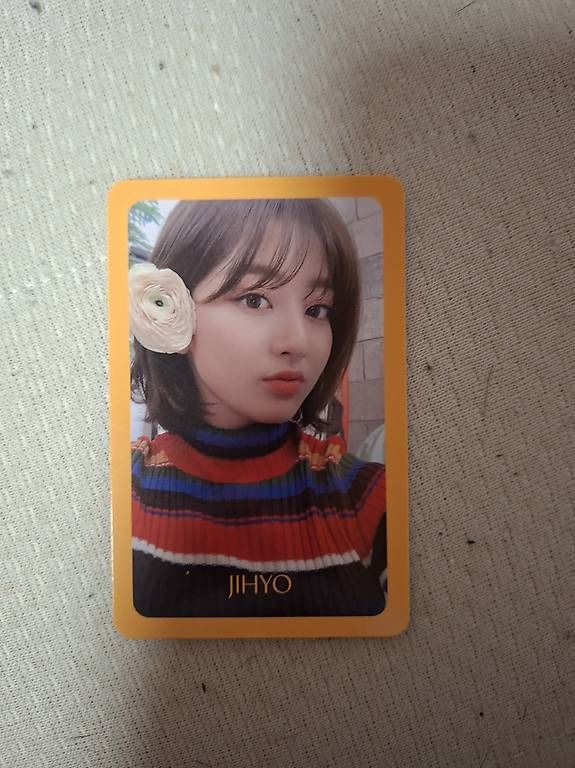 Giochi: Jihyo fancy pc  – Usato da Alikon venduto da e_w_lt5y