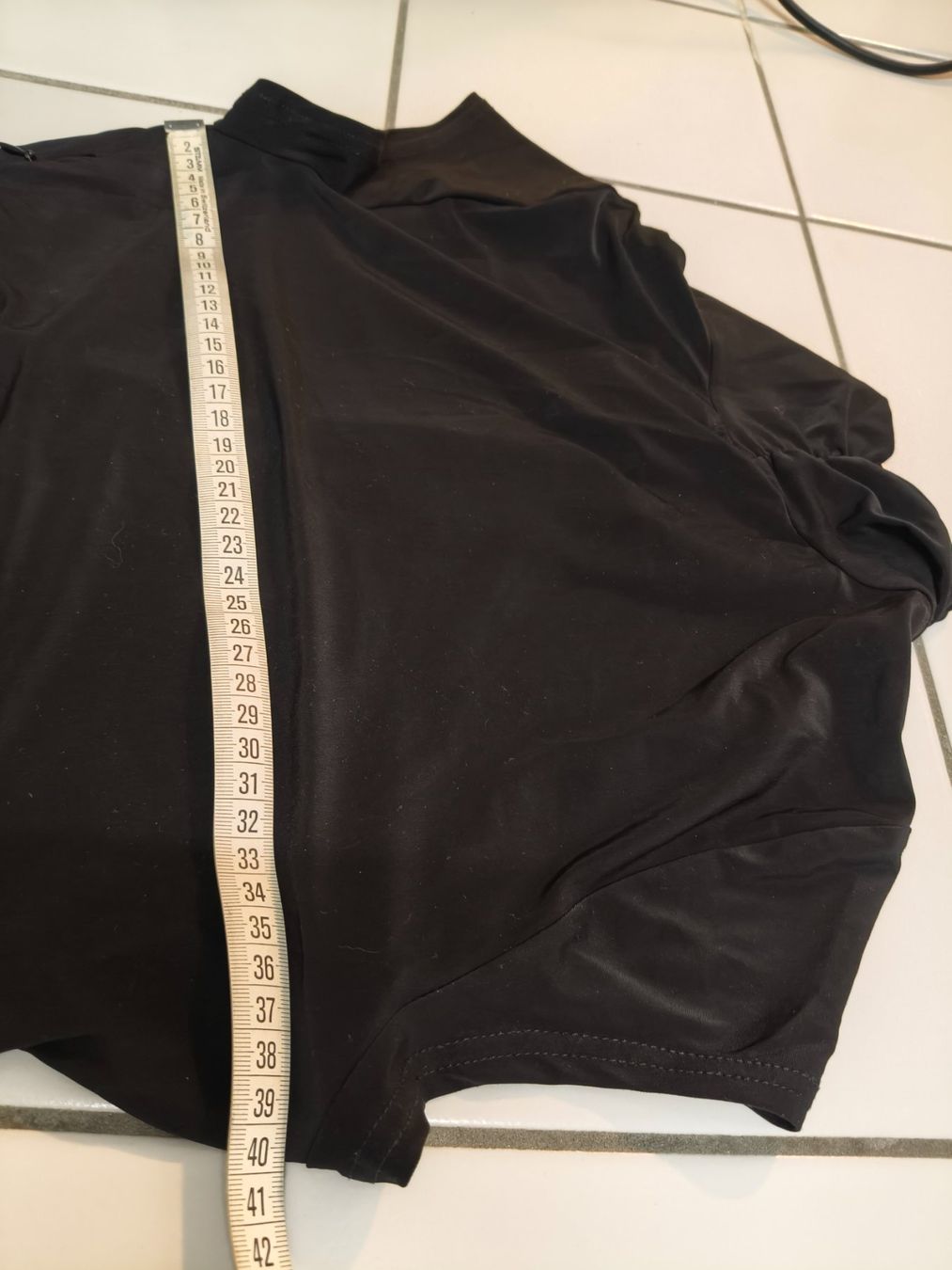 Vestiti: Petite robe noire Sinéquanone L – Usato da Chamoson venduto da Yuriyaa 6
