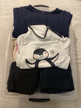 Lot de vêtements en taille 116, filles