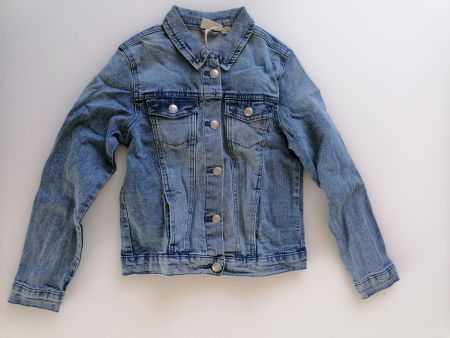 NEU, NIE GETRAGEN: Girl Jeans-Jacke 140