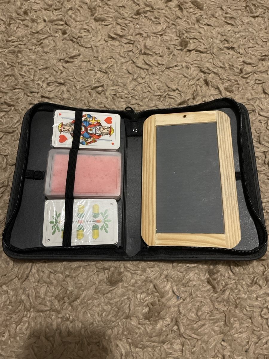 Giochi: Jass Set mit Karten Etui und Schreibtafel  – Usato da Unterkulm venduto da AnoliOccasion 1