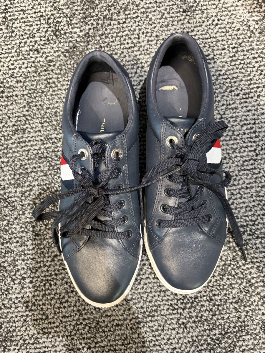 Scarpe da donna: Tommy Hilfiger Turnschuhe  – Usato da Uitikon-Waldegg venduto da Sablink