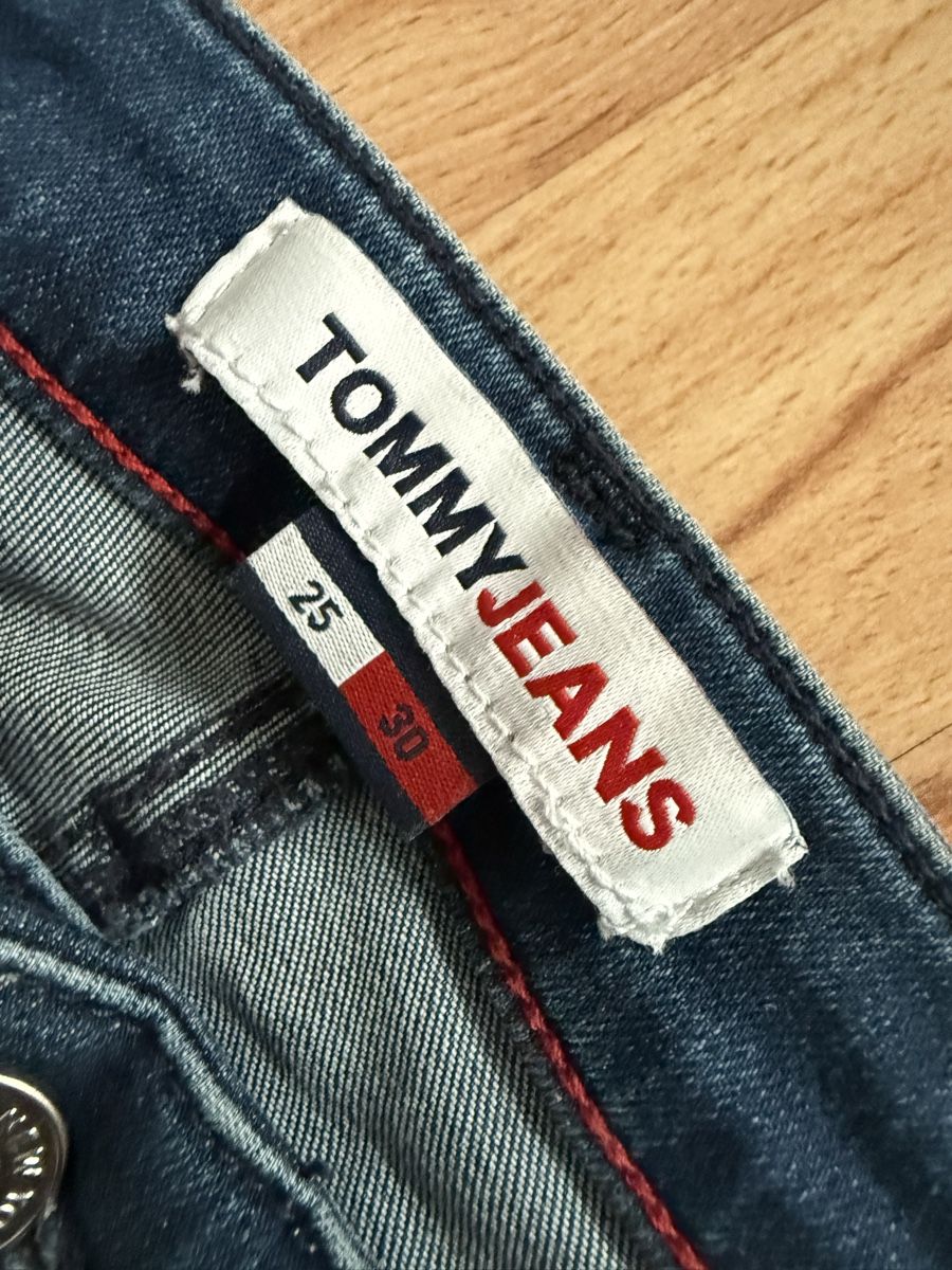 Jeans: Tommy jeans – Gebraucht aus visp von Kmemo1 4
