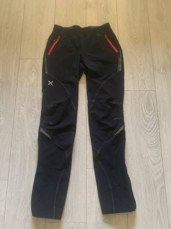Montura Pantaloni: Pantalon Montura – Usato da Collonge-Bellerive venduto da CricriWhite