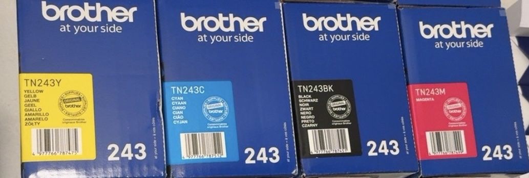 Brother Cartucce per stampanti & toner: Toner Brother TN-243 – Nuovo e nell'imballaggio originale da Rueyres venduto da cto_p9nj