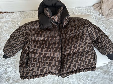 Fendi Winterjacke, Grösse S, Top Zustand!