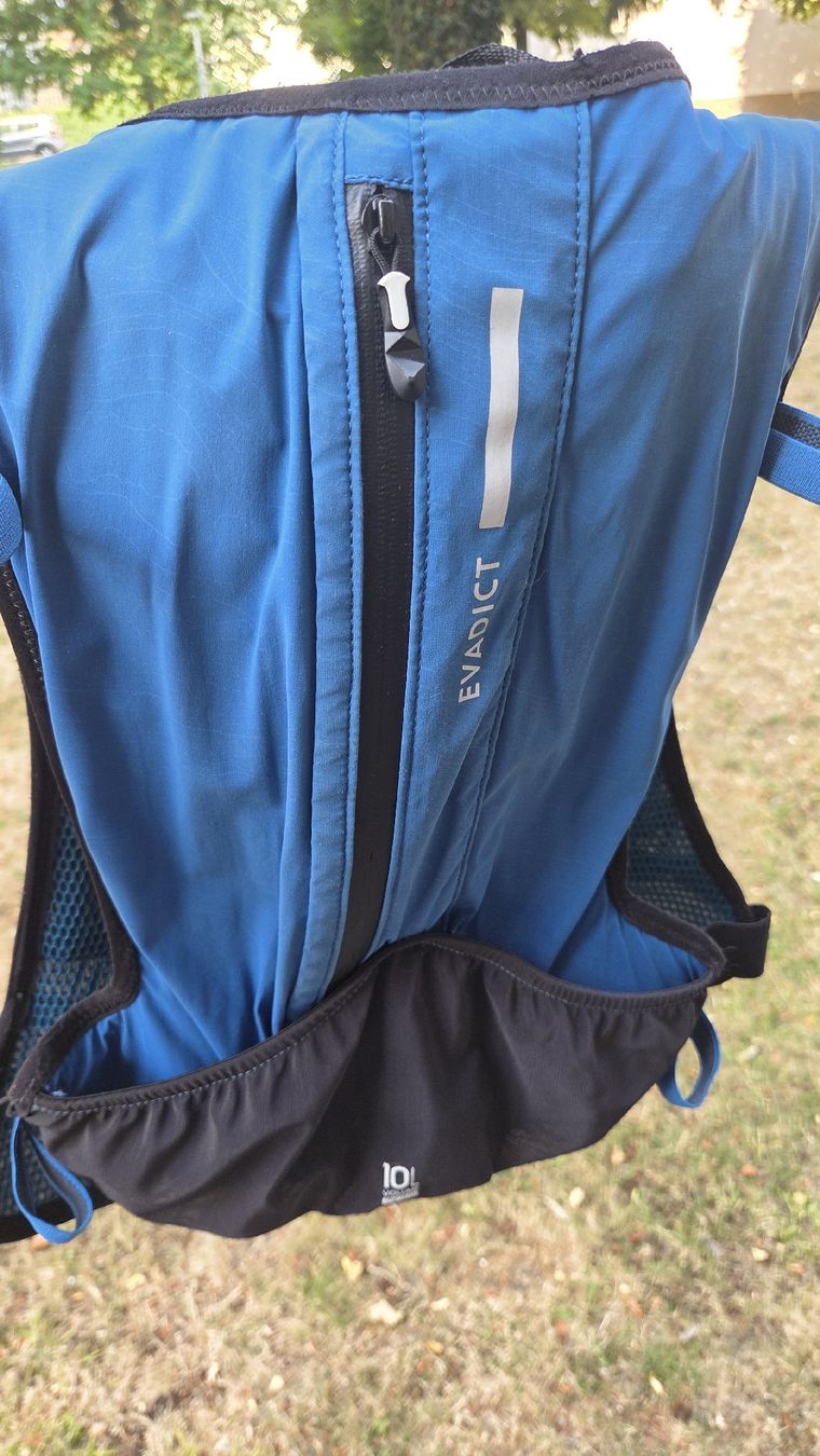 Gilet & Giacche senza maniche: Trinkweste/Laufweste – Usato da Pfäffikon Zh venduto da seri94 2