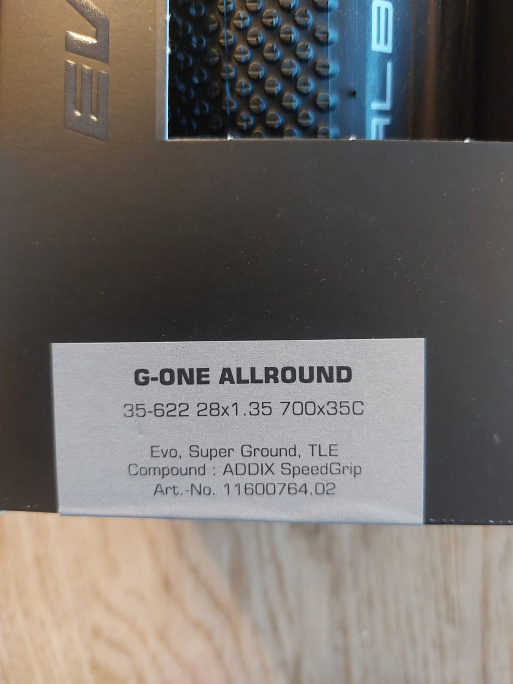 Pezzi di ricambio: Neuer Schwalbe G-One Allround 28x1.35 – Nuovo e nell'imballaggio originale da St. Gallen venduto da Memetzger 1