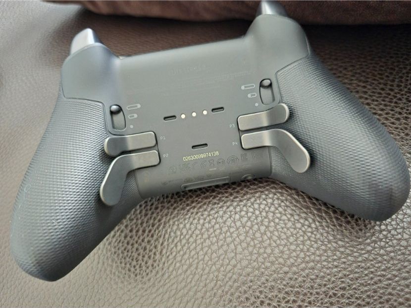 Microsoft Controller: Xbox Elite 2 Controller - Top Zustand - – Usato da Basel venduto da Honest 1