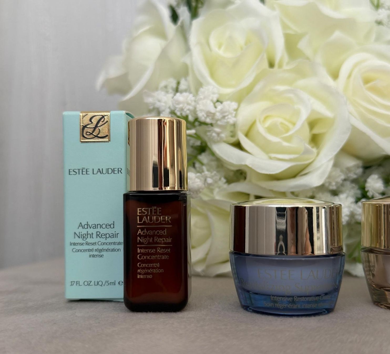 Estée Lauder Gesichtspflege: Kosmetik Estée Lauder Set NEU – Neu und originalverpackt aus Dänikon ZH von tug_m9b6 1