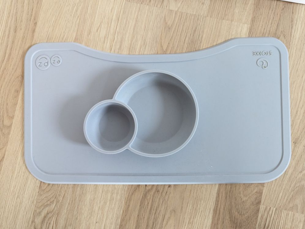 Ezpz™ by Stokke™ Platzset für den Tripp Trapp® Tray Soft Grey main image 1