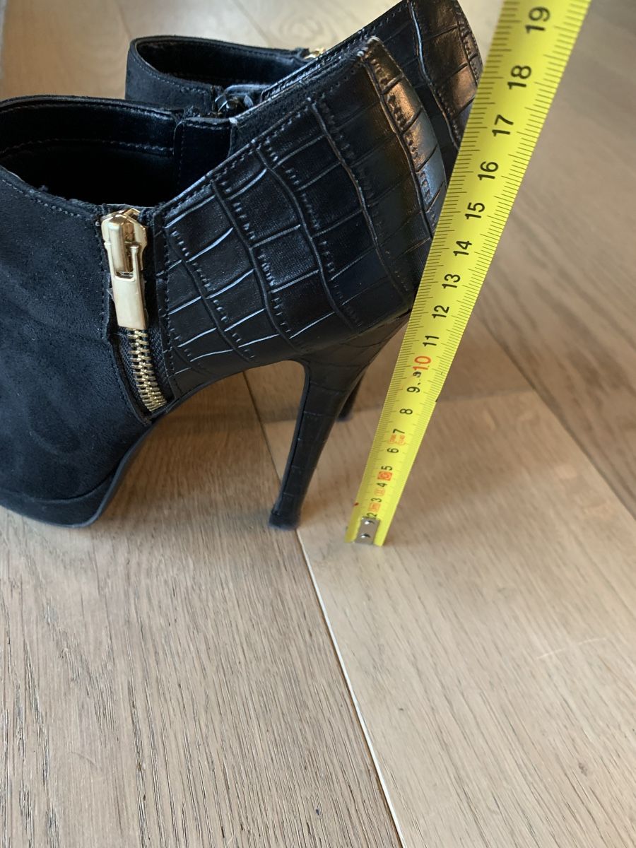 Scarpe da donna: Damen Stiefel 38 – Usato da Urdorf venduto da lil_bw7r 1