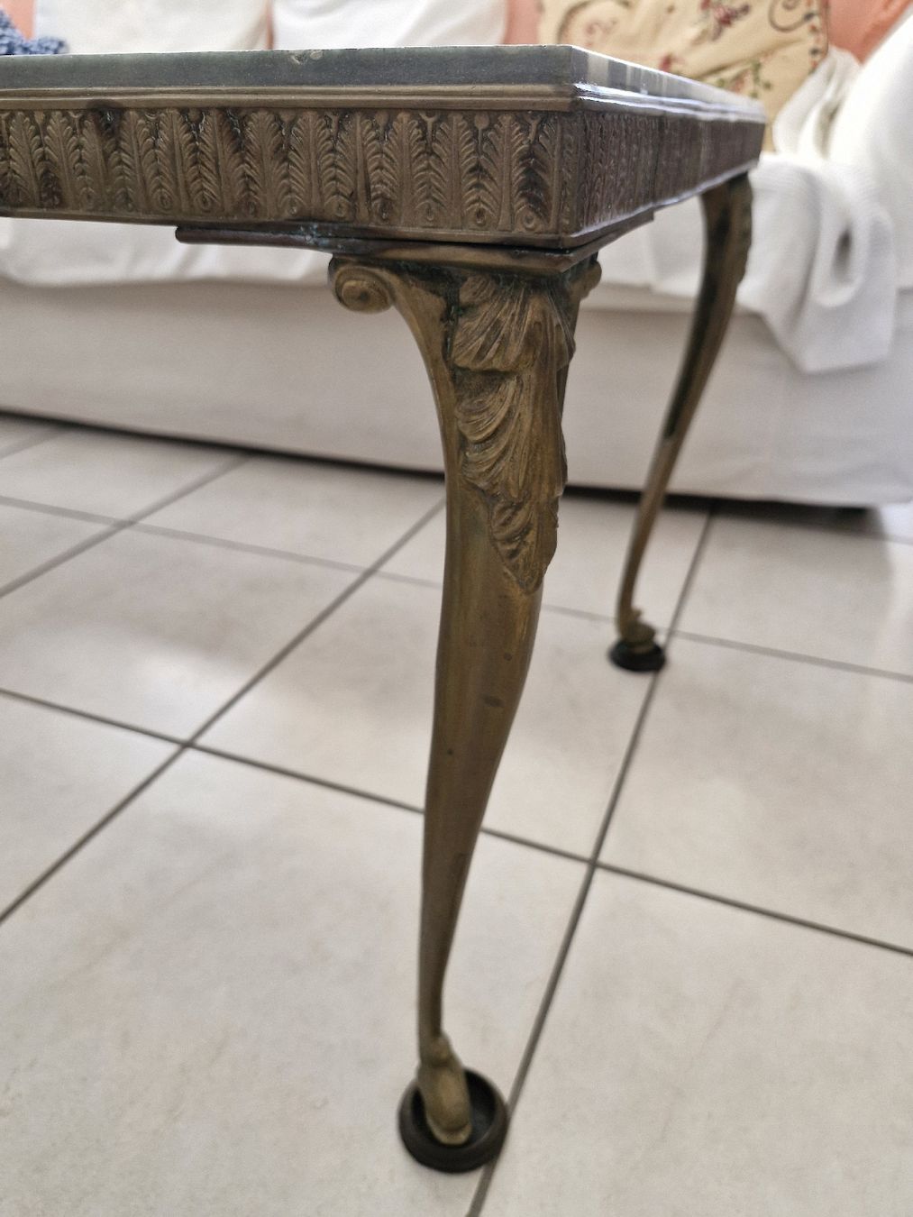 Tavoli: Tavolino marmo verde e bronzo con gambe intagliate  – Usato da Giubiasco venduto da bar_r9hz 4