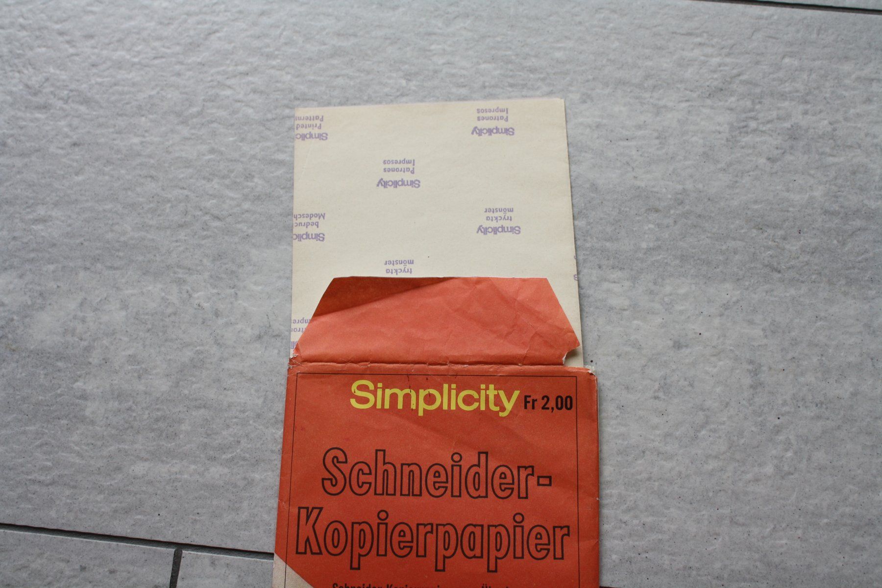 Papier: Kopierpapier – Neuf (Voir description) à Buchrain par Donatello4 2