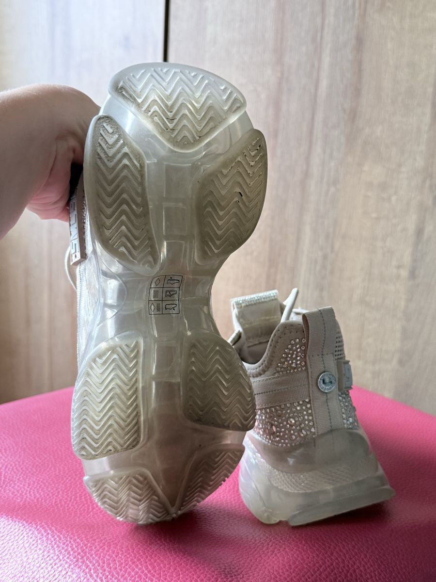 Steve Madden Scarpe da donna: Basket Steve Madden – Usato da Grône venduto da ukr_2qbg 2