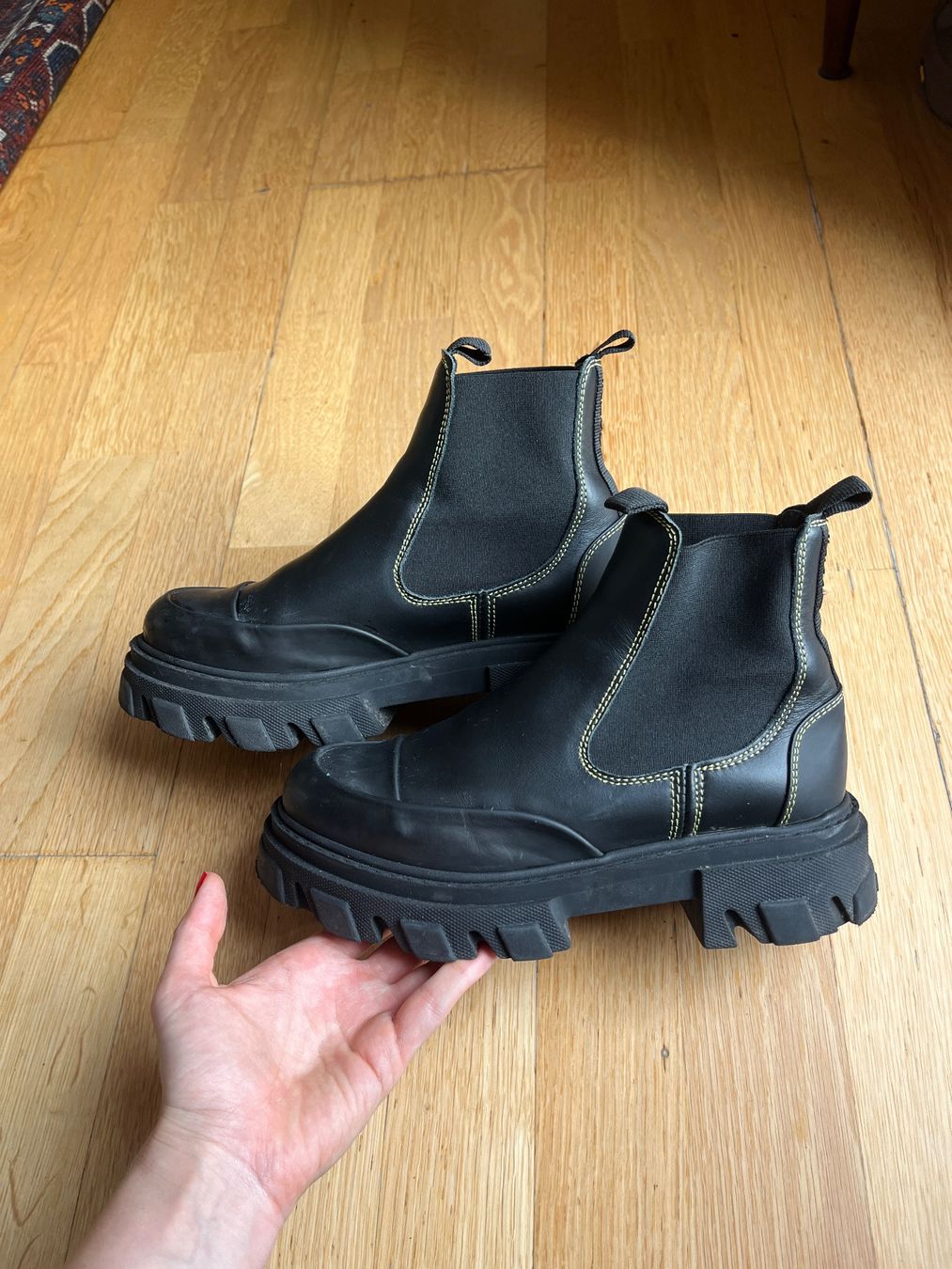 Ganni Scarpe da donna: Ganni Stiefel Grösse 38 – Nuovo (secondo la descrizione) da Zürich venduto da kel_kx2w