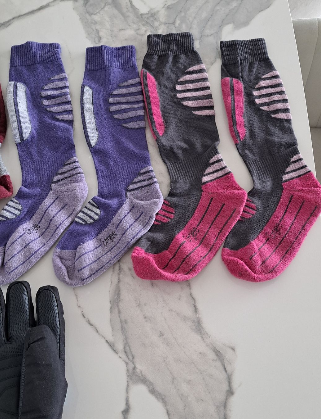 Reusch Kleiderpakete & -sets: Skisocken & Handschuhe für Mädchen – Neu (gemäss Beschreibung) aus Euthal von mel_ts8t 3