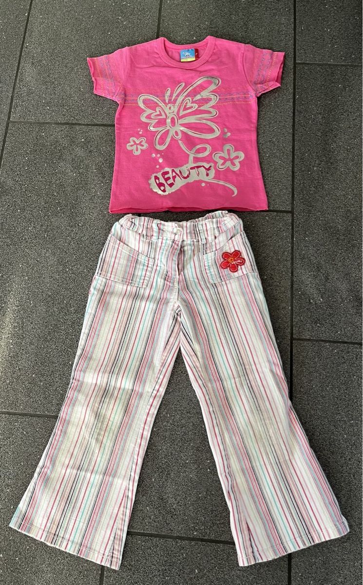 Kleiderpakete & -sets: T-Shirt & Hose Gr. 104 – Gebraucht aus Hünenberg See von spartakus02