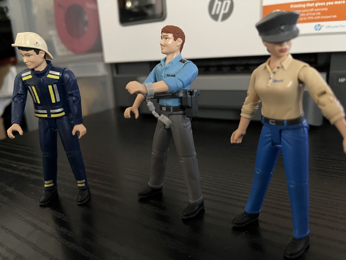Bruder Jouets: 3 Bruder Viguren. – D'occasion à Rümlang par Papamoll4 2