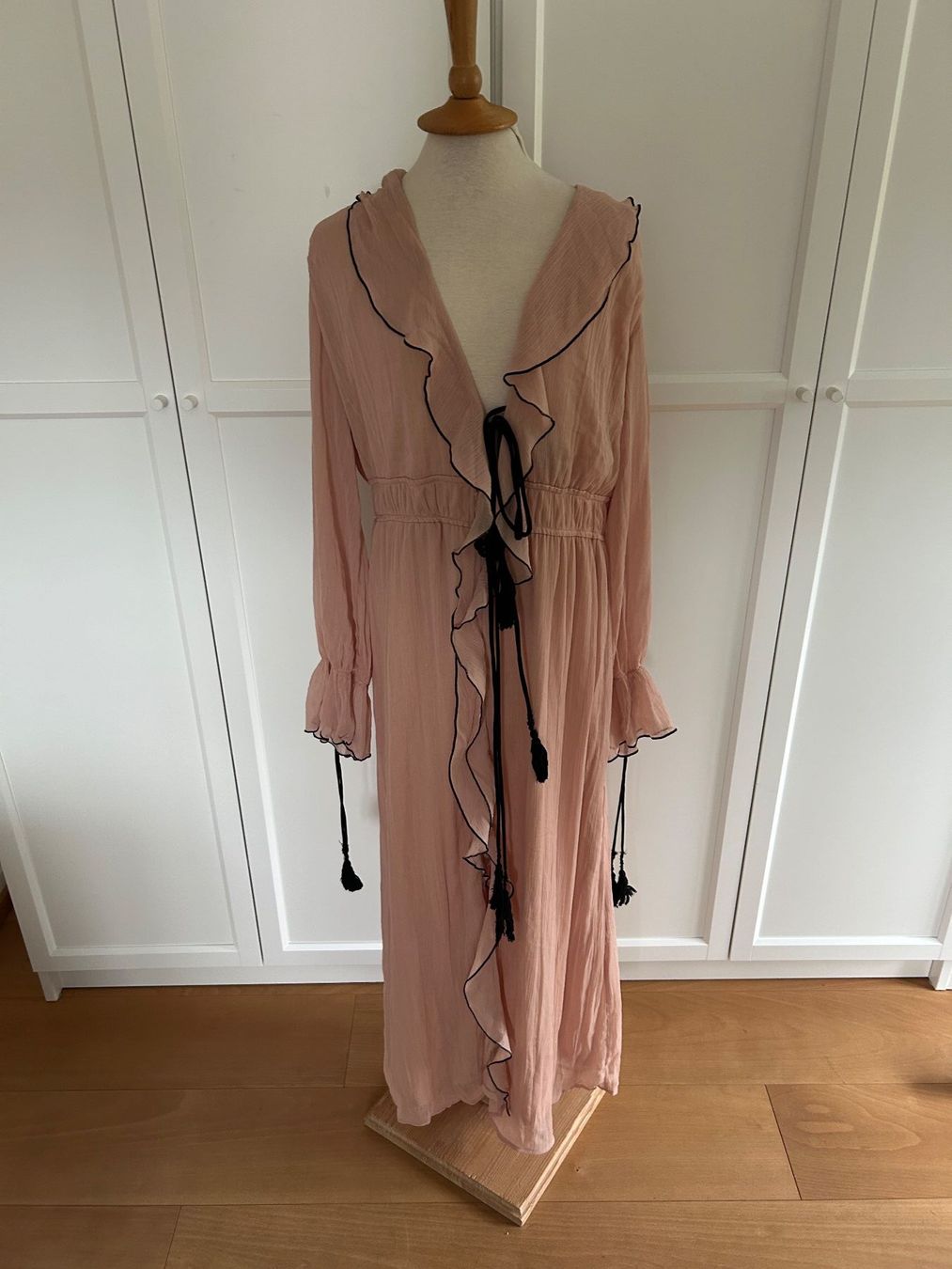 Zara Robes: Midi-/Maxikleid von Zara – D'occasion à Luzern par lou4444