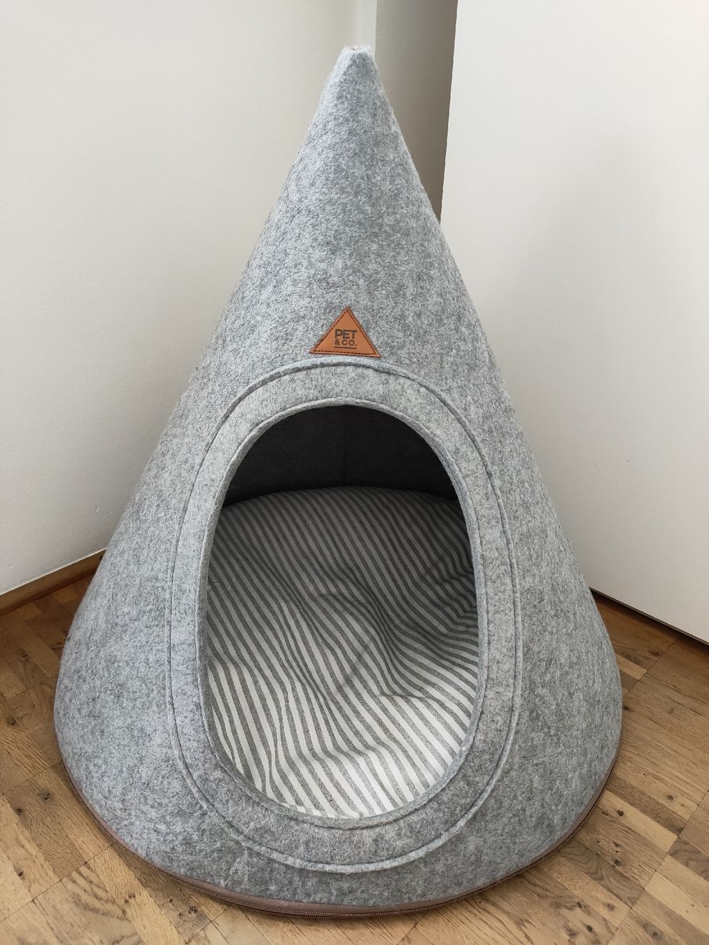 Cucce & Letti: Pet&Co Tonto Luxury Tipi S – Usato da Flaach venduto da Bobby777