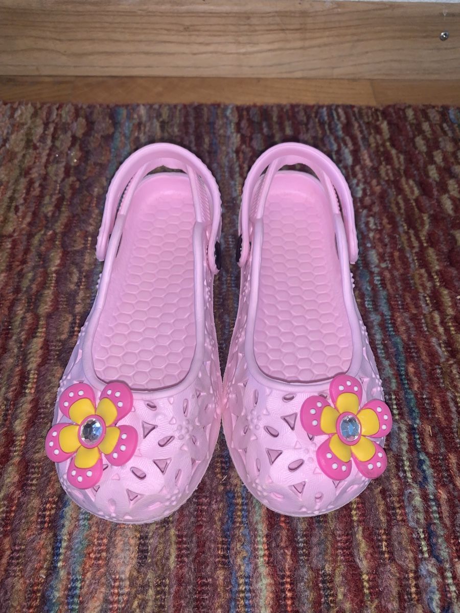 Scarpe per ragazze: Mädchen Sandalen Größe 25 Pink – Usato da Aesch ZH venduto da Goonies_1