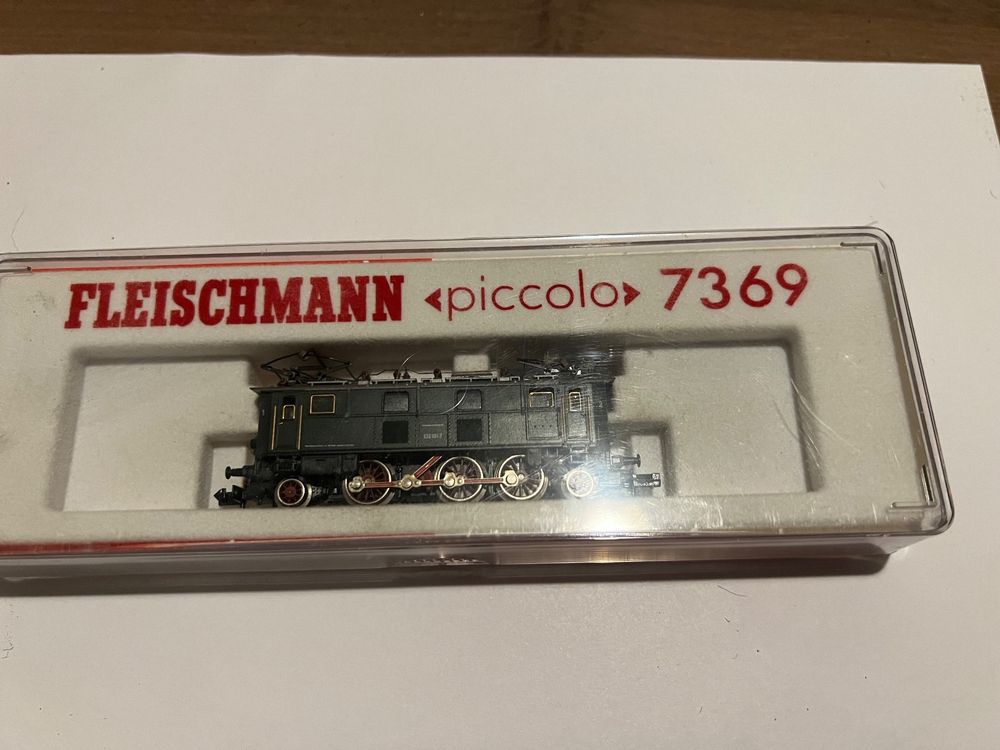 Fleischmann Piccolo Locomotive 7031 2 Wagons. | Achetez sur