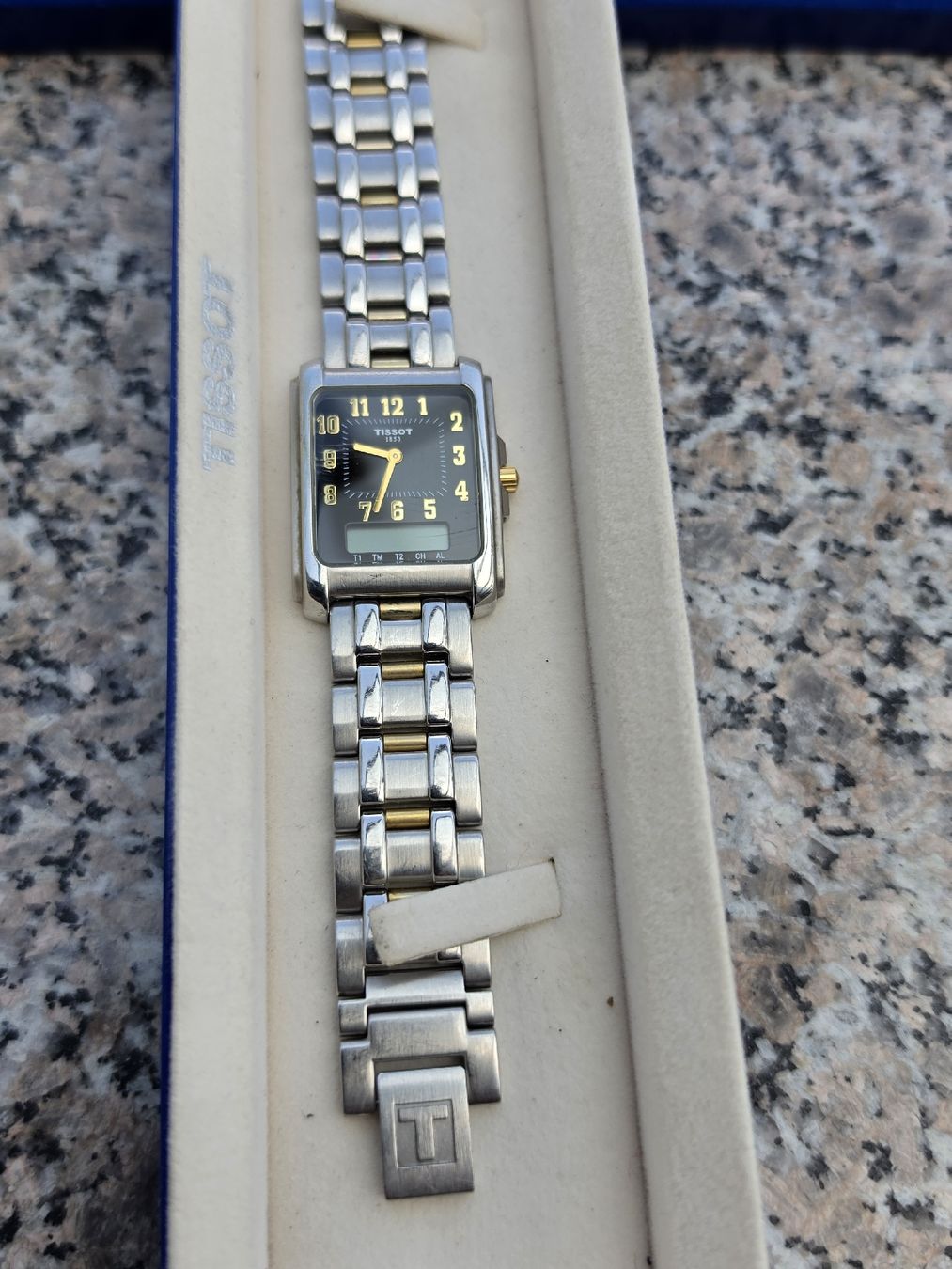 Tissot Orologi: Tissot uhr bicolor mit Originalbox gebraucht quartz  – Usato da Mettlen venduto da elios0888 2